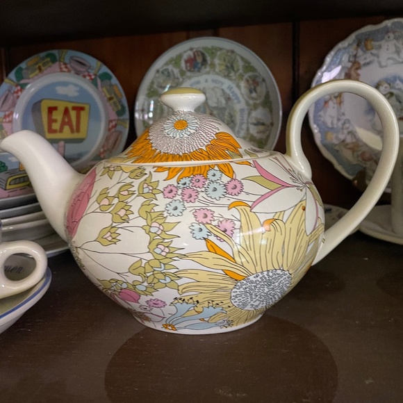 Liberty of London for Target Floral Teapot "Sixty" Pattern 60s Mod Flower Unused - Picture 1 of 2